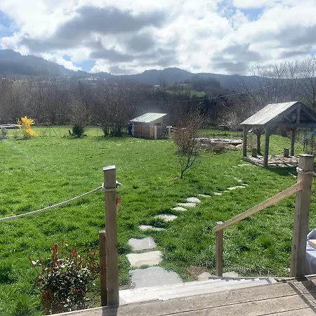 La Petite Maison Dans La Prairie * Queyrieres